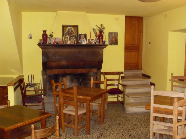Givlio Bar